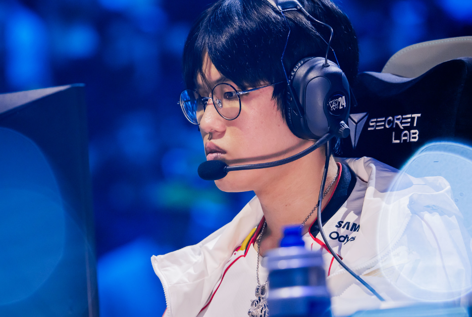 开云体育中国-关于MAD险胜TSM，CoreJJ完成史诗逆转激烈交锋2025世界赛，成为赛场最大亮点的信息