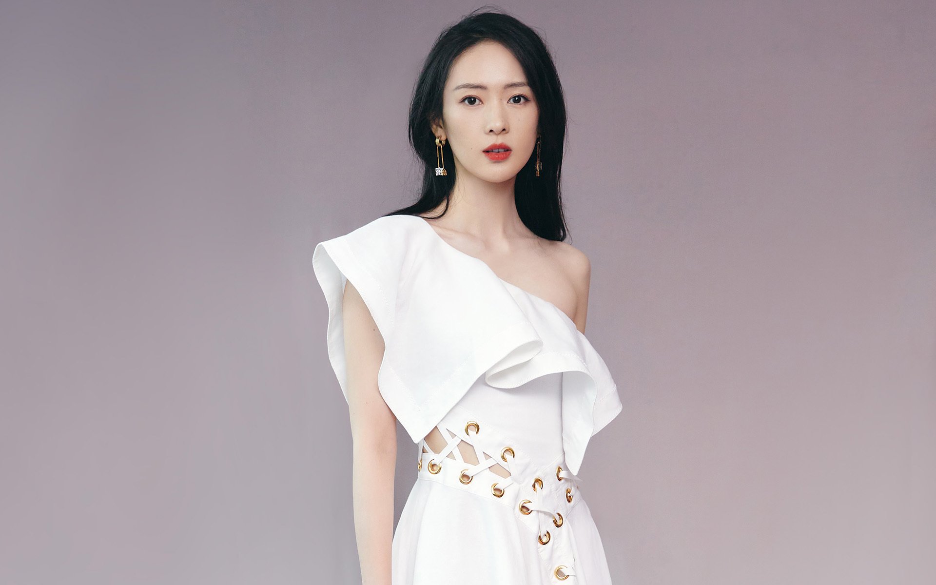 开云体育APP下载-篮球双响炮，尼日利亚碾压丹麦显霸气，凯恩季后赛逆天改命成英雄