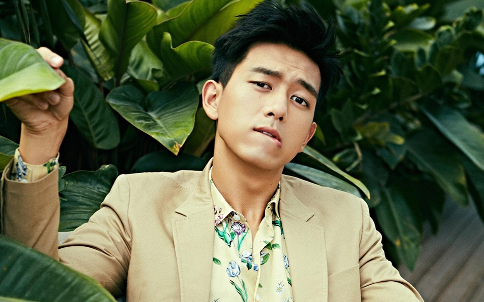 东决战火淬炼封锁艺术，当墨西哥城墙遇上芬兰狙击枪