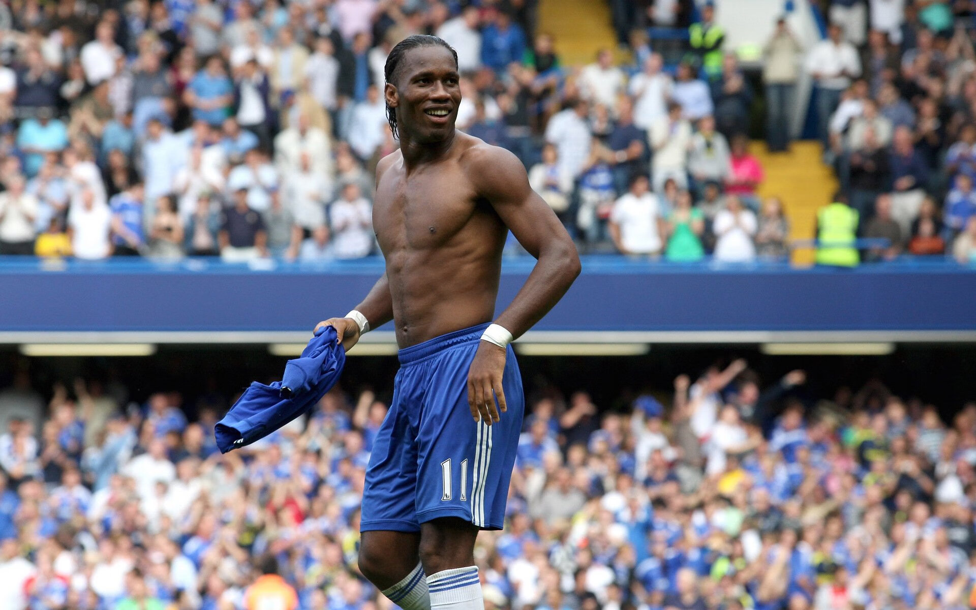 开云体育在线-英超争冠之夜，米切尔，在风暴中心做最稳定的定海神针