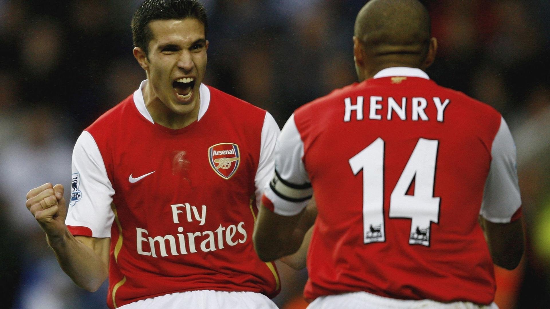 蒂亚戈逆境爆发！比利亚雷亚尔绝境斩落那不勒斯，欧战奇迹再现