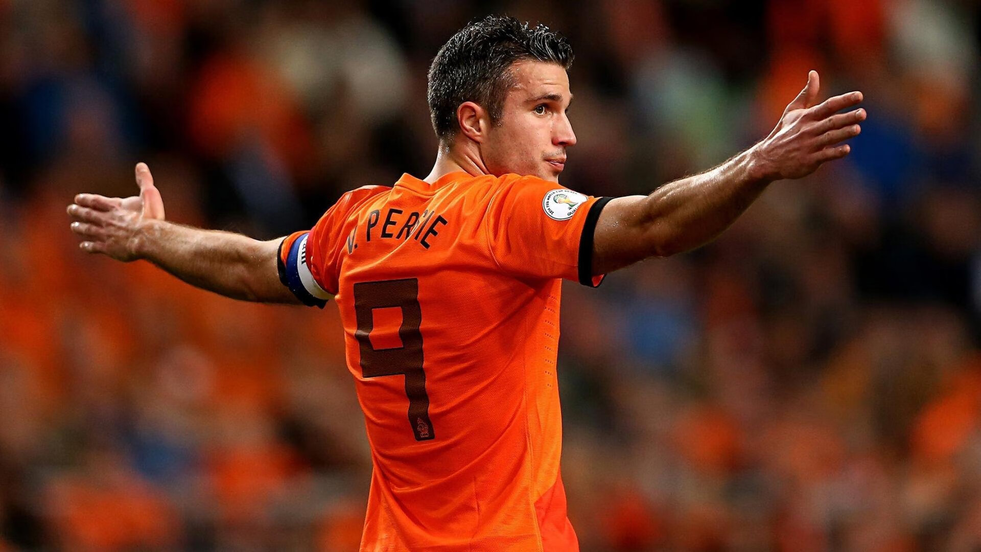 开云官网-寒夜暴雪吞没斯坦福桥！无名苏格兰刺穿十亿航母，基米希一记传球写尽贵族与草根