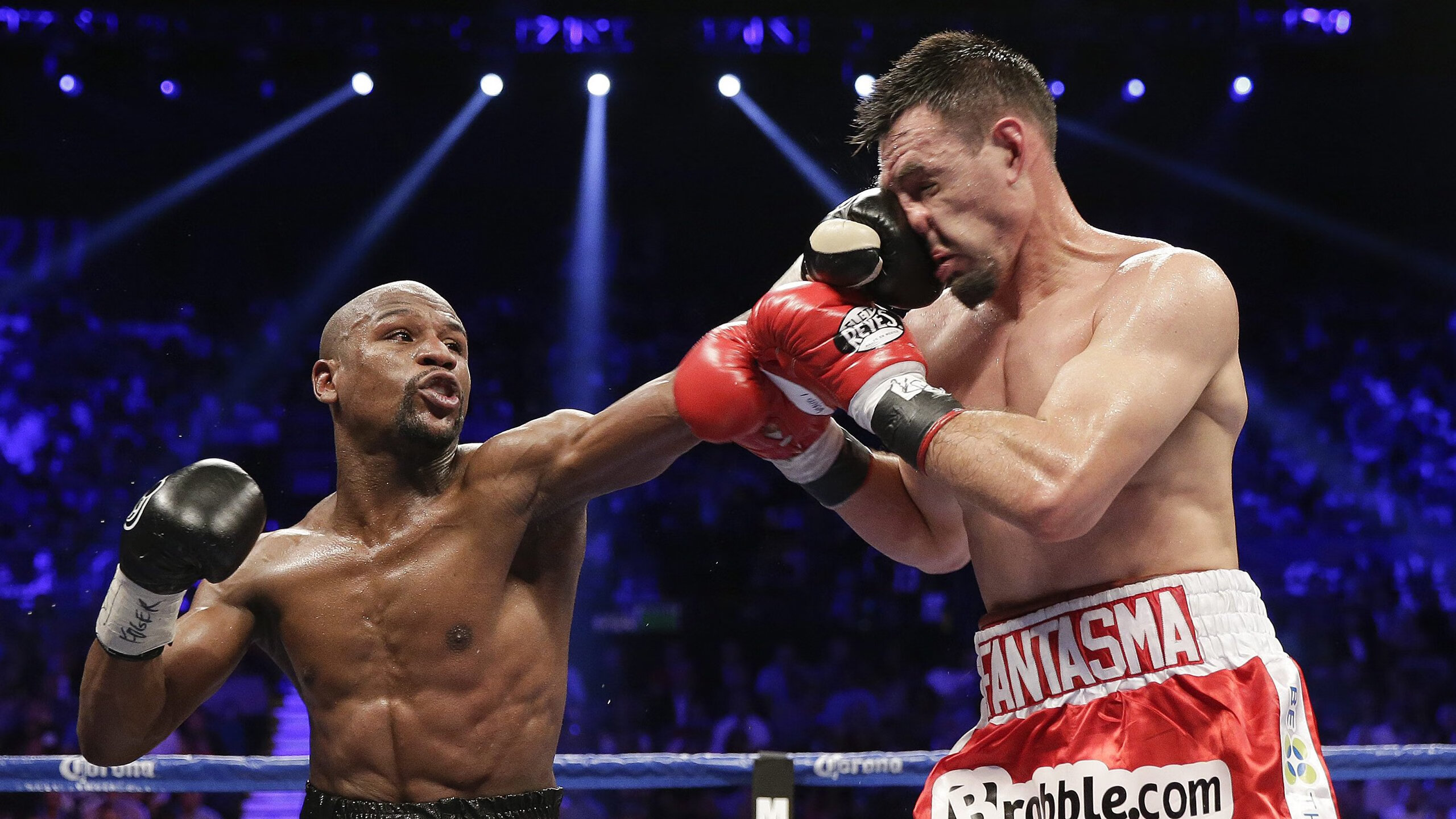 当雷恩在安菲尔德掀起风暴,C罗却在摩纳哥接管了F1方向盘